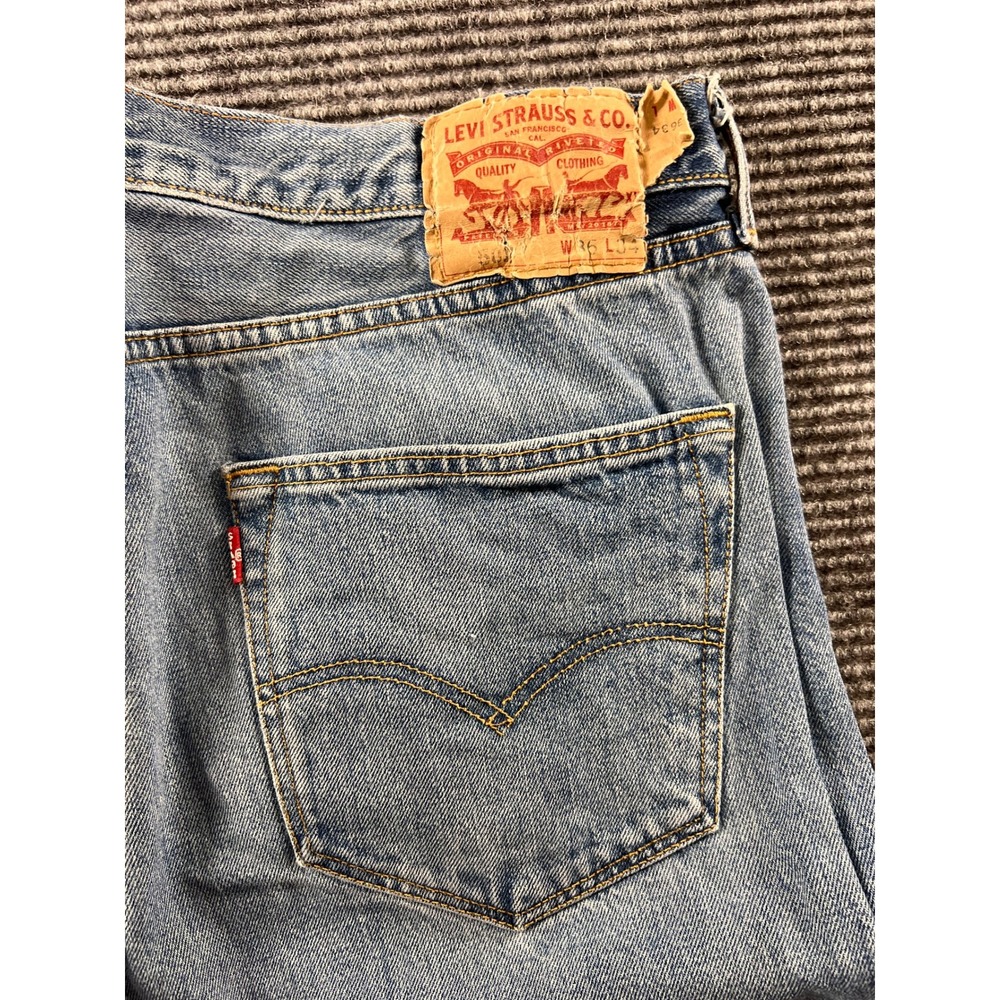 Levi's 501 Original Fit Jeans Mens 36x34 Light Wash Button - Picture 8 of 12